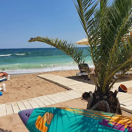 Maeve - Pool & Spa Beach Resort Apartment Navodari