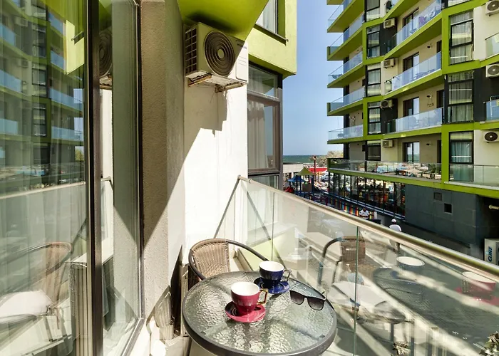 Apartman Maeve - Pool &